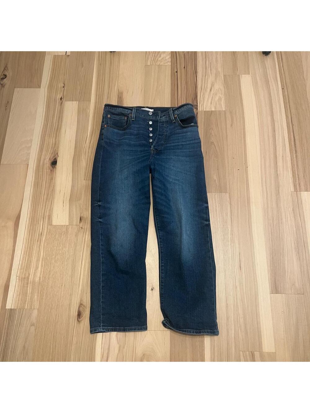 Levi's Ribcage Straight Ankle Jeans – Women's Size 31 x 27 - Picture 4 of 7